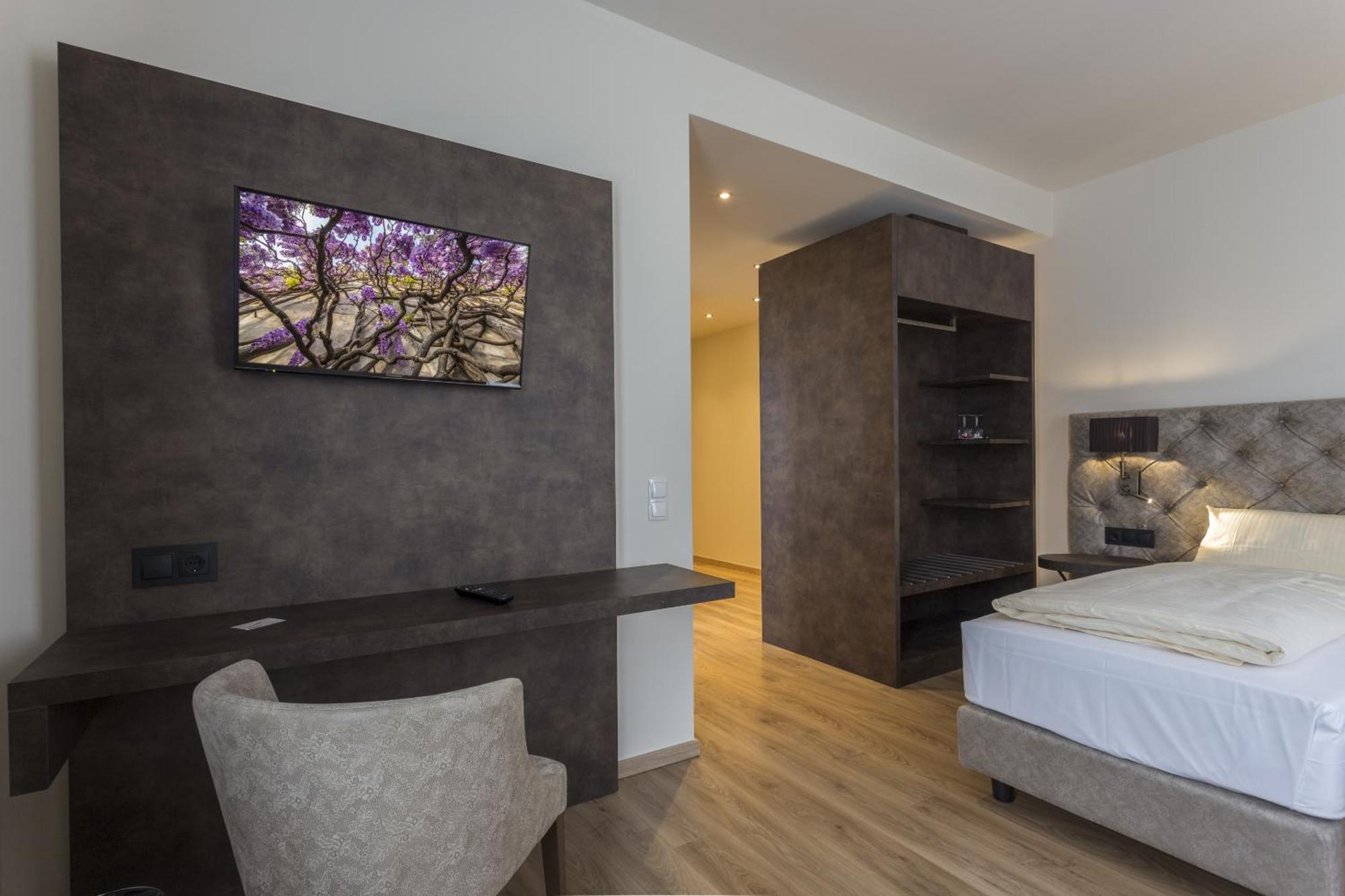 Hotel-Jakobslust Grünstadt Стая снимка